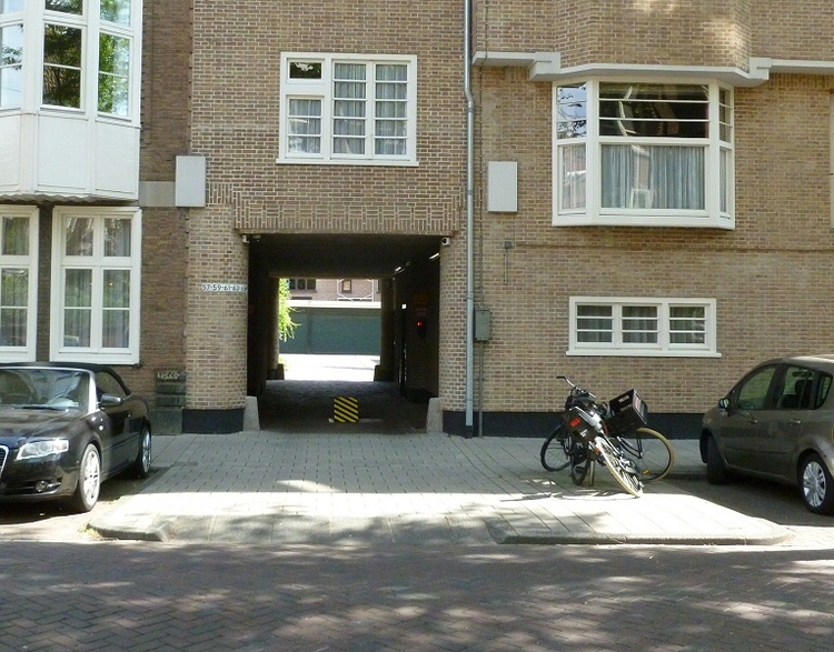 Dirk Kruizinga - Jacob Obrechtstraat  